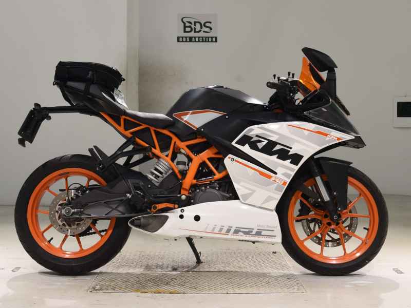 KTM RC 390 2016