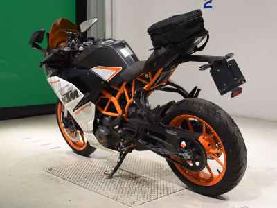 KTM RC 390 2016