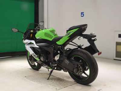 Kawasaki Ninja ZX-6R 2015