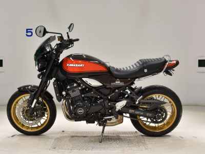 Kawasaki Z900RS 50th Anniversary 2022