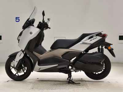 Yamaha XMAX 250 2024