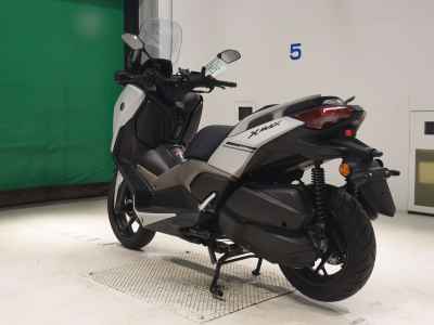 Yamaha XMAX 250 2024