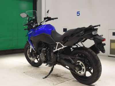 Suzuki V-Strom 800 2024