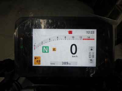 Honda CB650R E-Clutch 2024