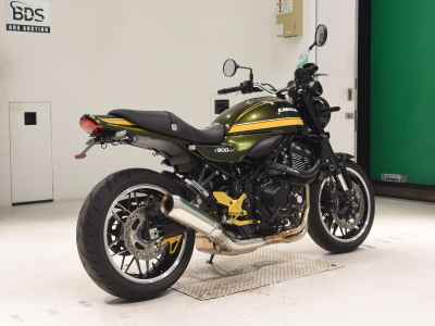 Kawasaki Z900RS 2021