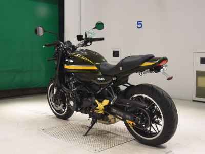 Kawasaki Z900RS 2021