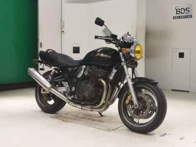 Suzuki GSX400 Inazuma