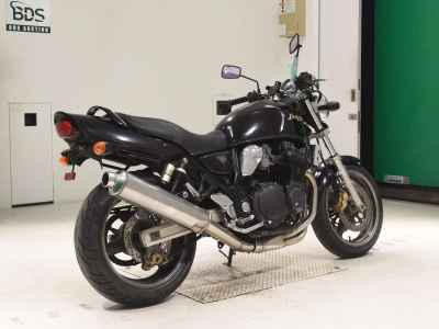 Suzuki GSX400 Inazuma