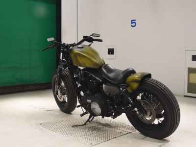 Harley-Davidson Sportster Custom XL1200C 2013