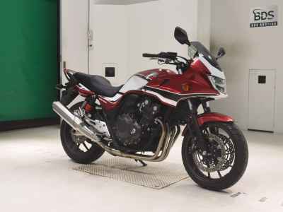 Honda CB400 Super Boldor 2019