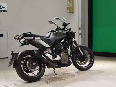 Husqvarna Svartpilen 401 2020