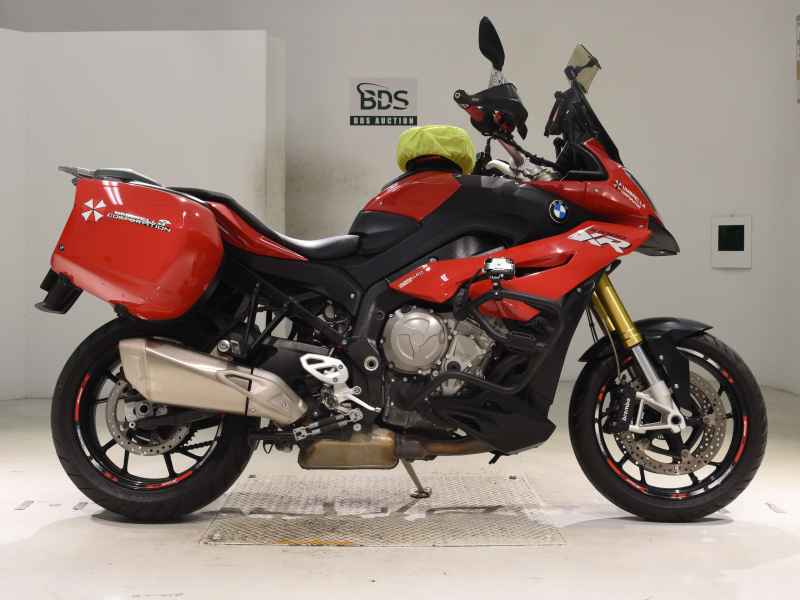 BMW S1000XR 2016
