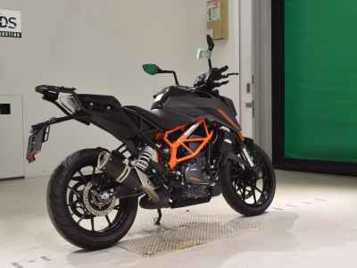 KTM 390 Duke 2023