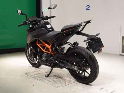 KTM 390 Duke 2023