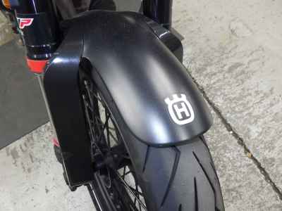 Husqvarna Svartpilen 401 2022