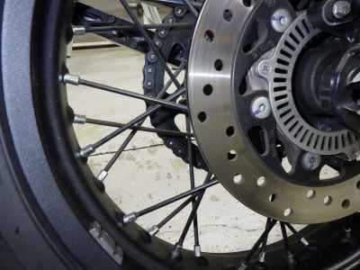 Husqvarna Svartpilen 401 2022