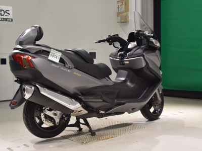 Suzuki Skywave 650LX 2013