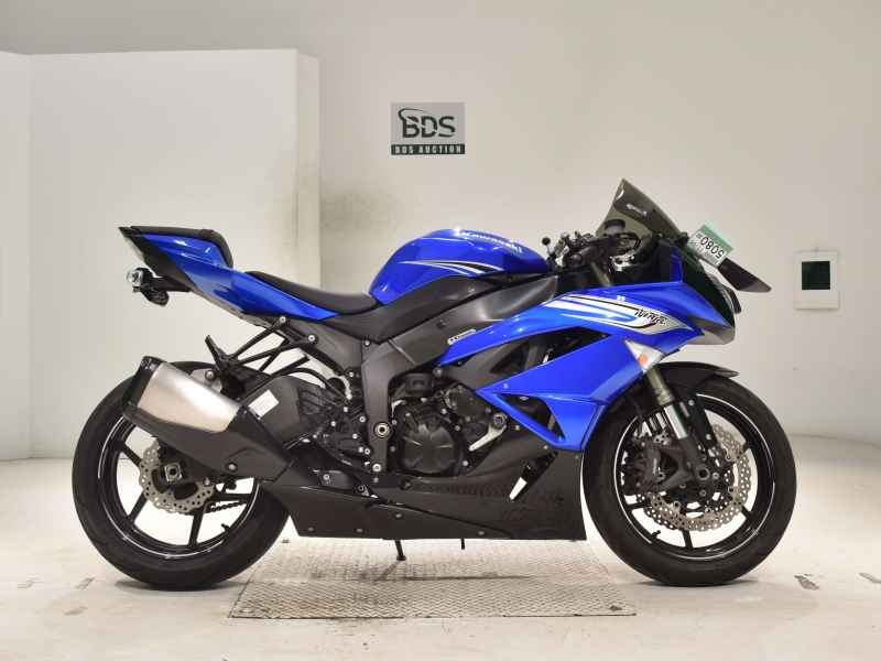 Kawasaki Ninja ZX-6R 2011