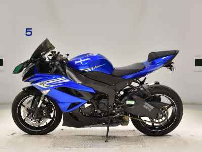 Kawasaki Ninja ZX-6R 2011