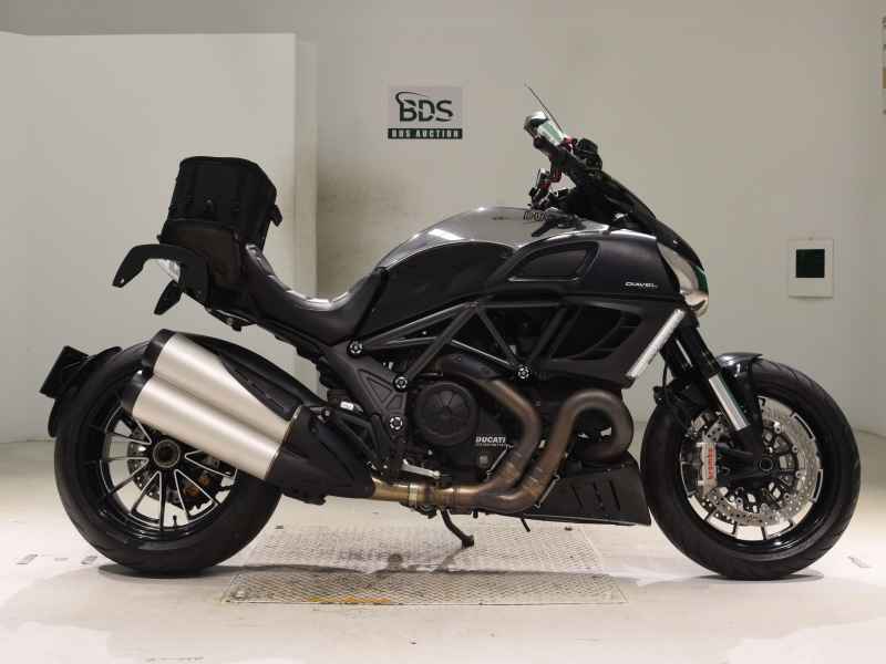 Ducati Diavel 2012
