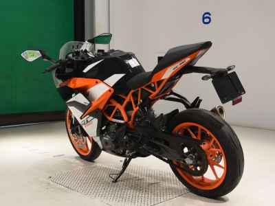 KTM RC 390 2018