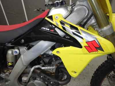 Suzuki RMZ250
