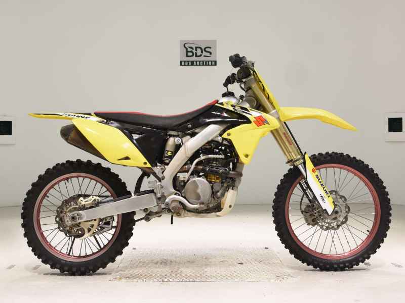 Suzuki RMZ250