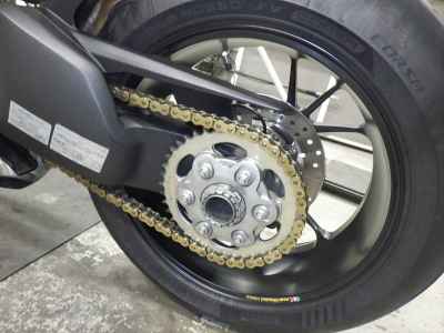 Ducati Streetfighter V4S 2021