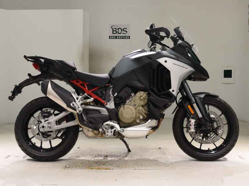 Ducati Multistrada V4S 2025