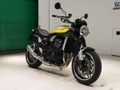 Kawasaki Z900RS 2024