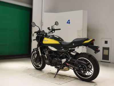 Kawasaki Z900RS 2024