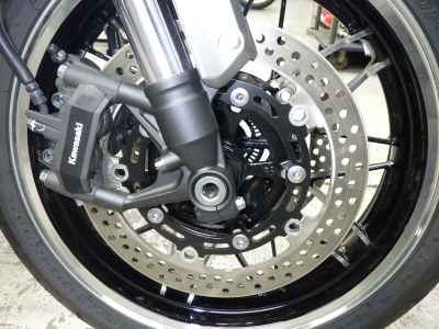 Kawasaki Z900RS 2024