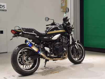 Kawasaki Z900RS 2022