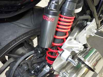 Honda CB400 Super Boldor 2022