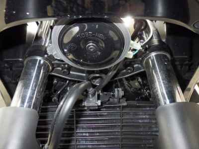 Honda CB400 Super Boldor 2022