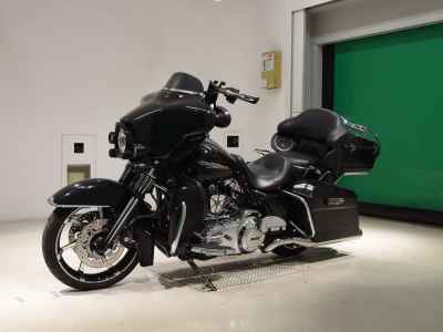 Harley-Davidson Street Glide FLHX1690 2013