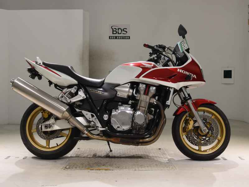 Honda CB1300 Super Boldor 2005