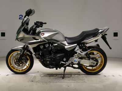 Honda CB1300 Super Boldor 2021