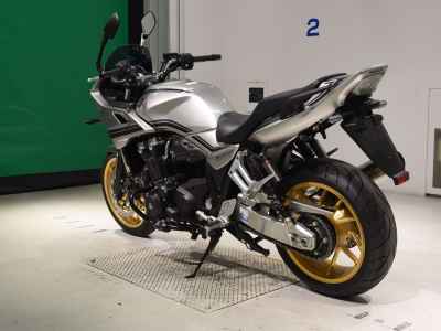 Honda CB1300 Super Boldor 2021