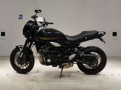 Kawasaki Z900RS 2018