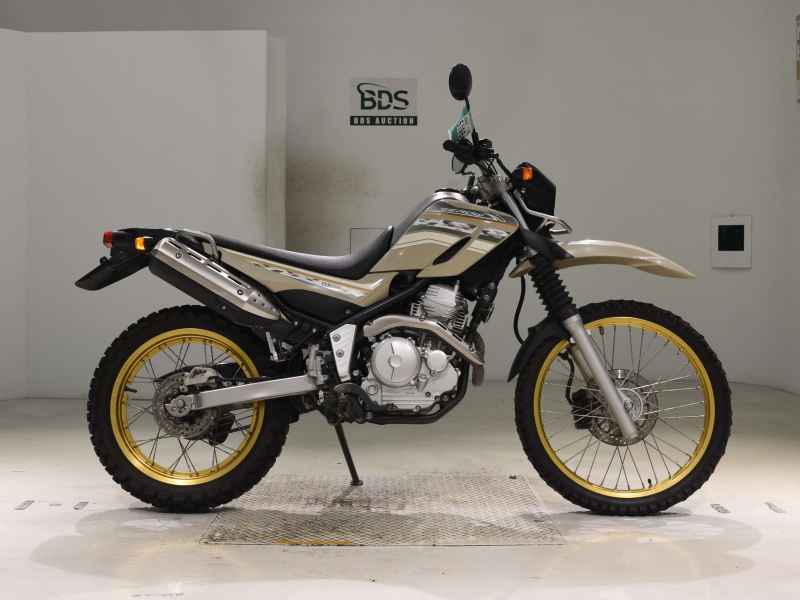 Yamaha XT250 Serow 2017