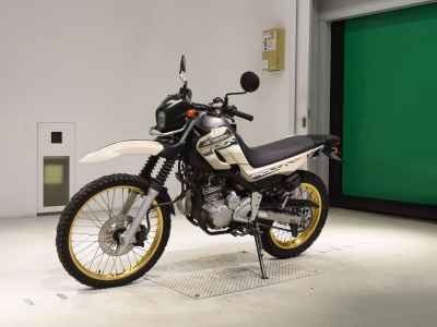 Yamaha XT250 Serow 2017