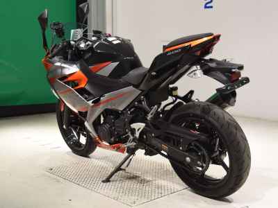 Kawasaki Ninja 400 2018