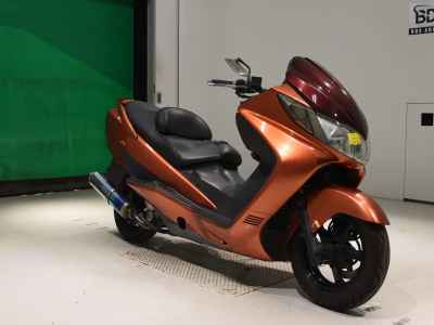 Suzuki Skywave 250S
