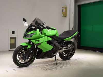Kawasaki Ninja 400R 2011