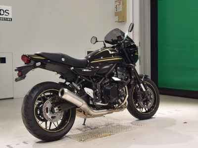Kawasaki Z900RS 2023