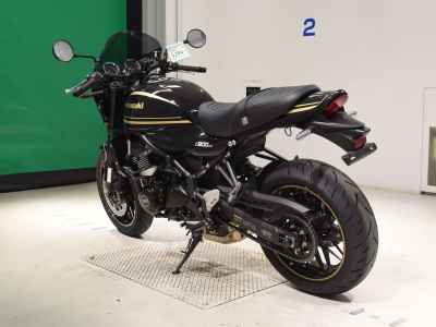 Kawasaki Z900RS 2023
