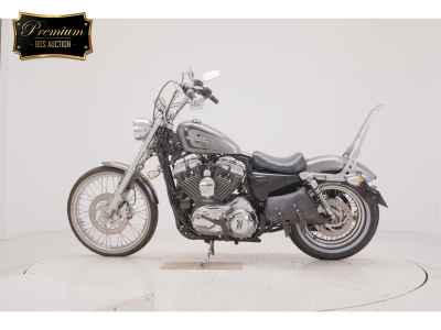 Harley-Davidson Sportster Seventy-Two XL1200V 2014