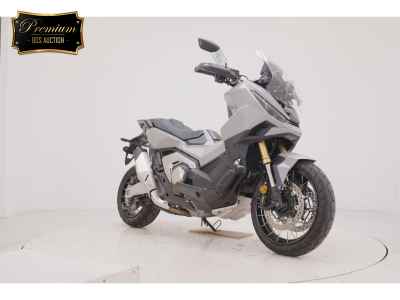 Honda X-Adv 750 2025
