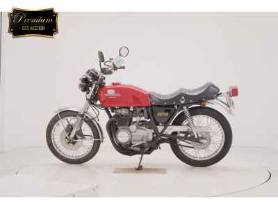 Honda CB400F 2025